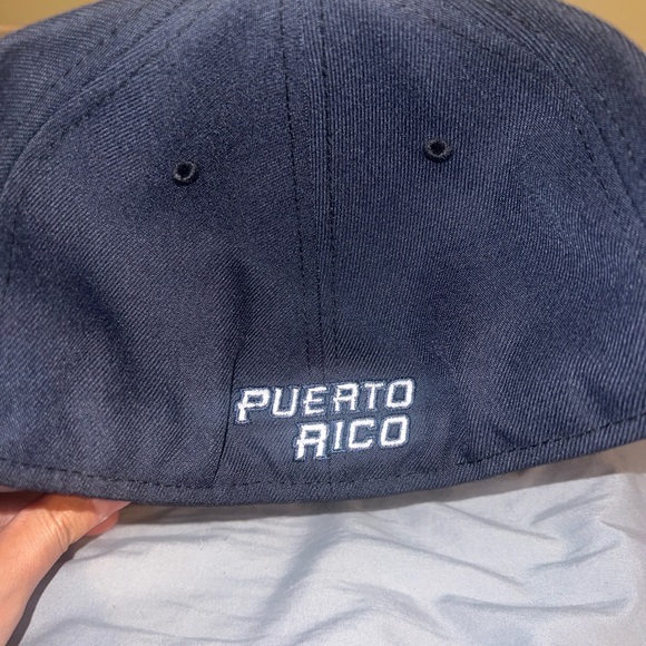 Puerto Rico hat - Picture 2 of 3